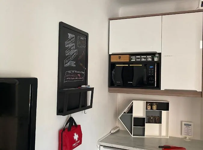 Frühstückspension Cannes City B&B