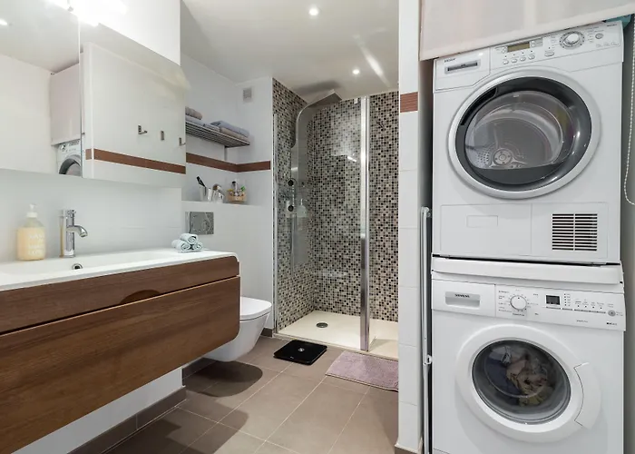 Frühstückspension Cannes City B&B 3*