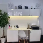Cannes City B&B 3* קאן