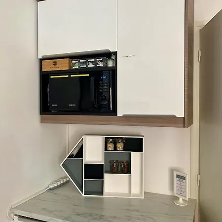Bed & Breakfast Cannes City B&B 3*