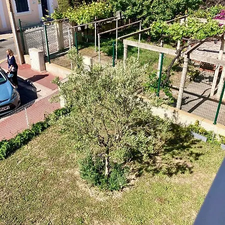 Cannes City B&B Bed & Breakfast