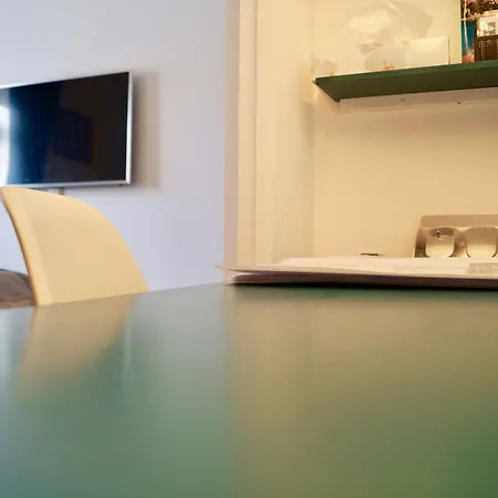 Cannes City B&B كان