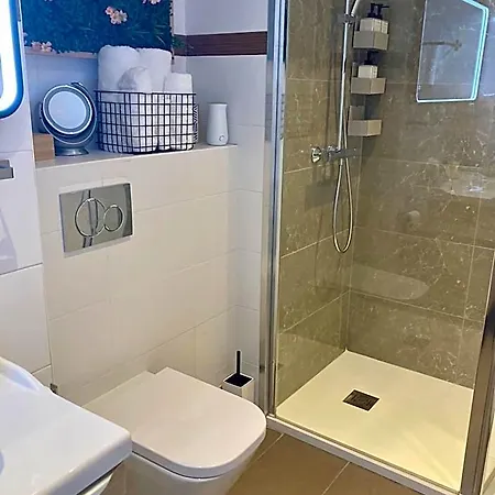 Cannes City B&B 3* Cannes