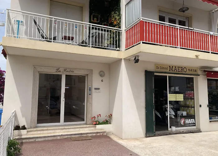 住宿加早餐酒店 戛纳市住宿加早餐旅馆 戛纳