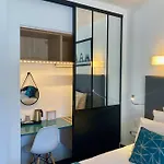 Cannes City B&B Bed & Breakfast 3*