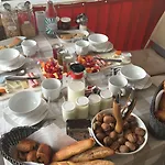 Bed & Breakfast Cannes City B&B