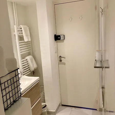 Cannes City B&B Κάννες