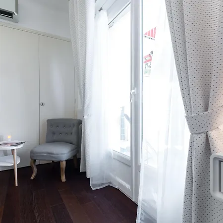 Cannes City B&B Couette-café