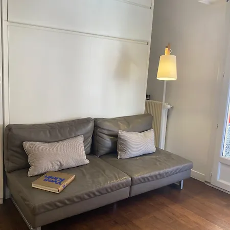 Cannes City B&B Bed and Breakfast