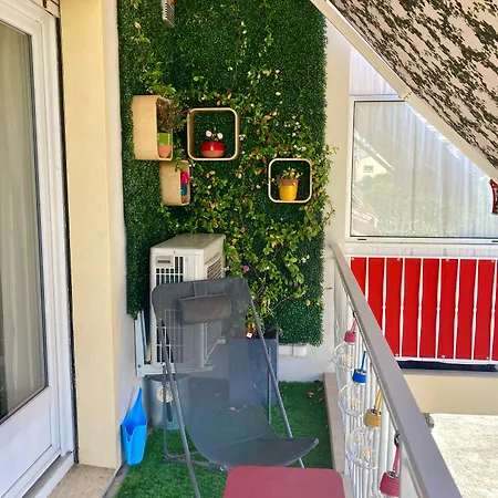 Cannes City B&B 3*