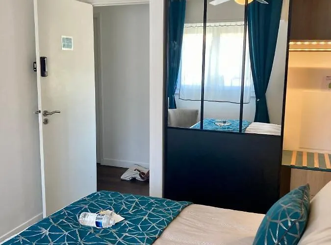فندق مبيت وإفطار Cannes City B&B كان