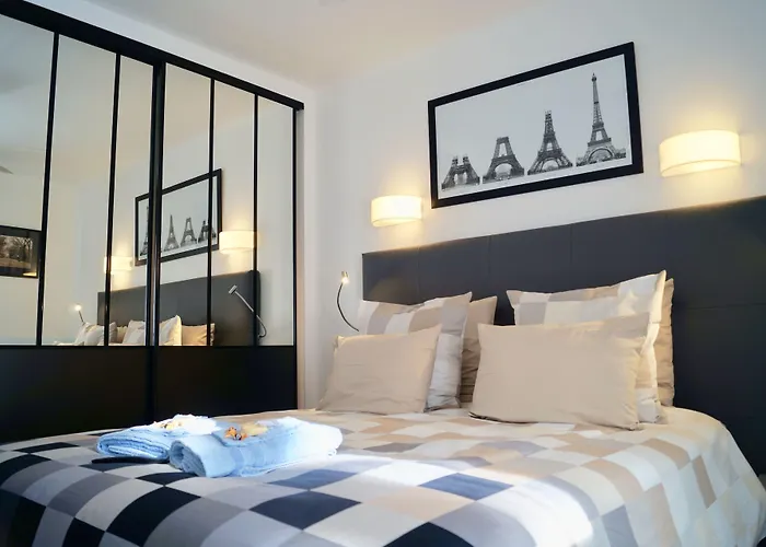 فندق مبيت وإفطار Cannes City B&B