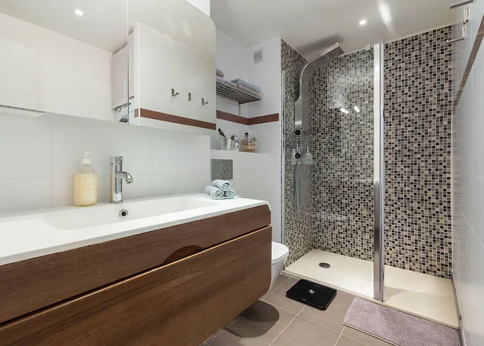 Cannes City B&B فندق مبيت وإفطار