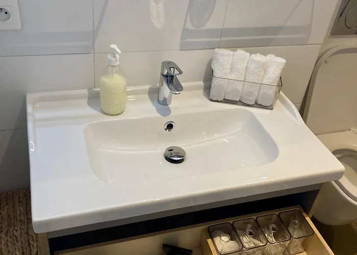 Cannes City B&B فندق مبيت وإفطار كان