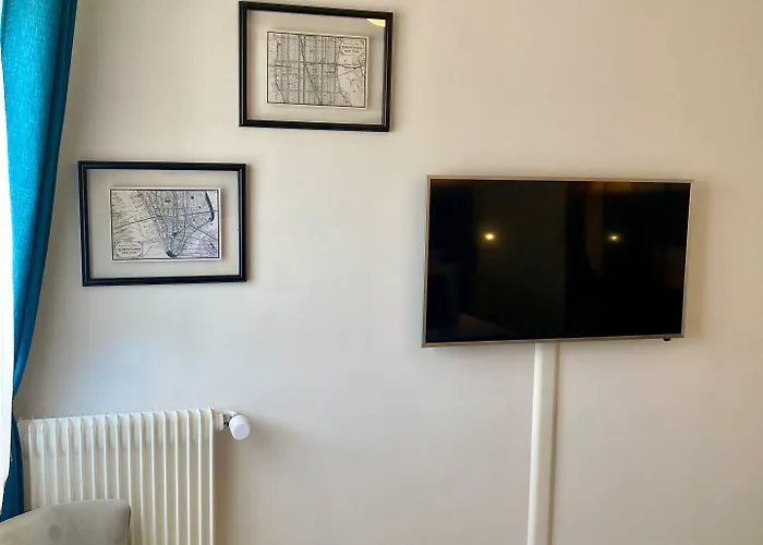 Cannes City B&B كان
