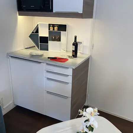 Cannes City B&B Panzió