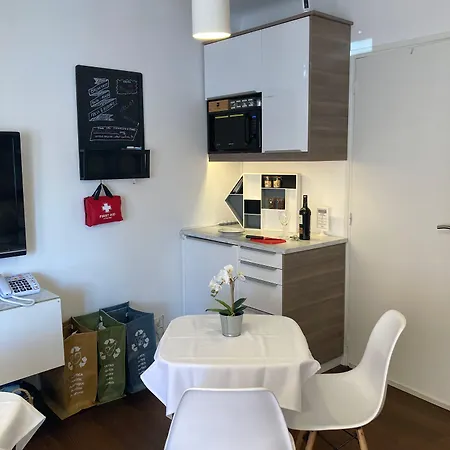 Cannes City B&B 3*